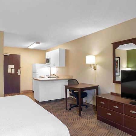 Extended Stay America Suites - Princeton - South Brunswick South Brunswick Terrace Buitenkant foto