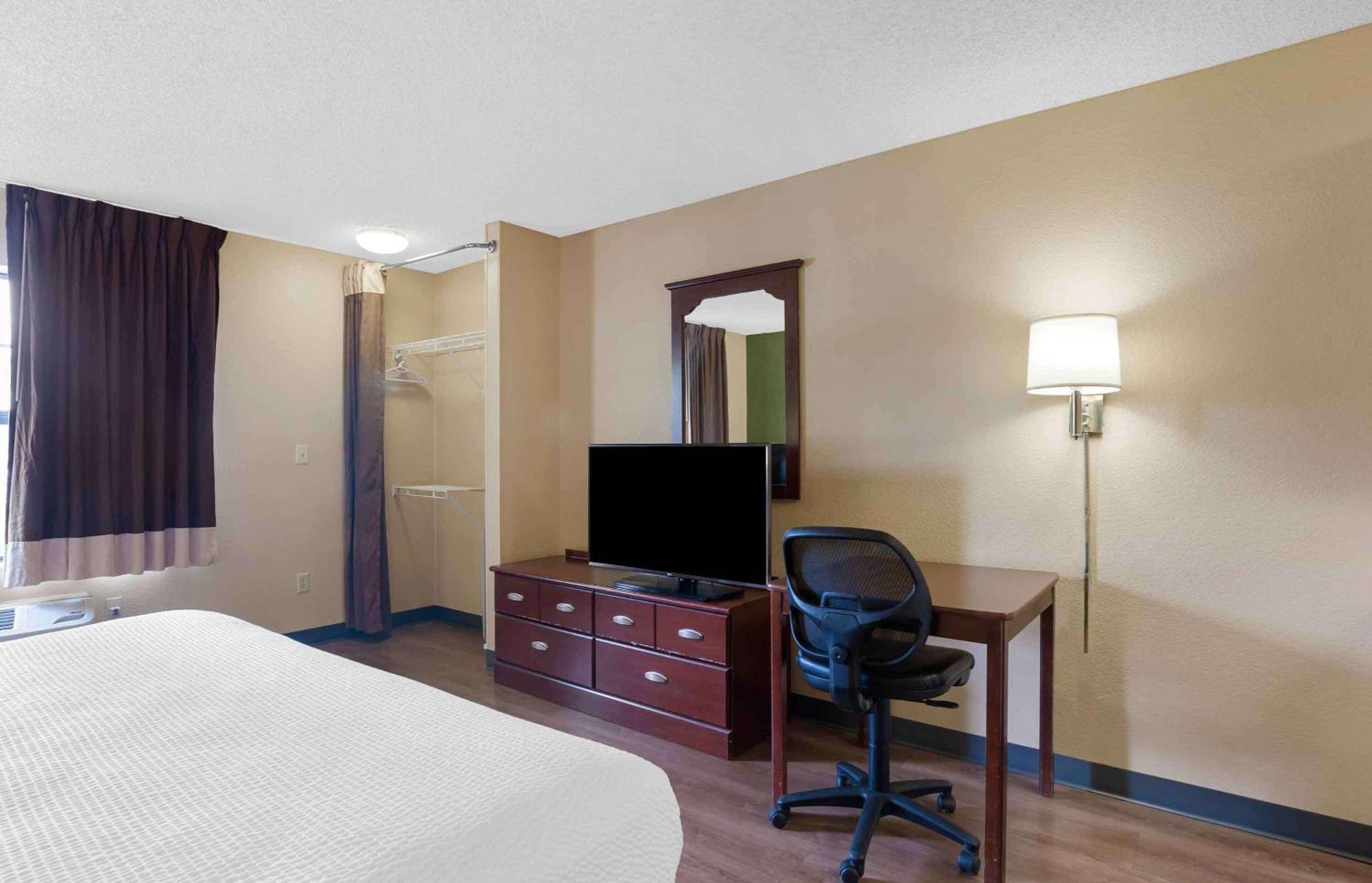 Extended Stay America Suites - Princeton - South Brunswick South Brunswick Terrace Buitenkant foto