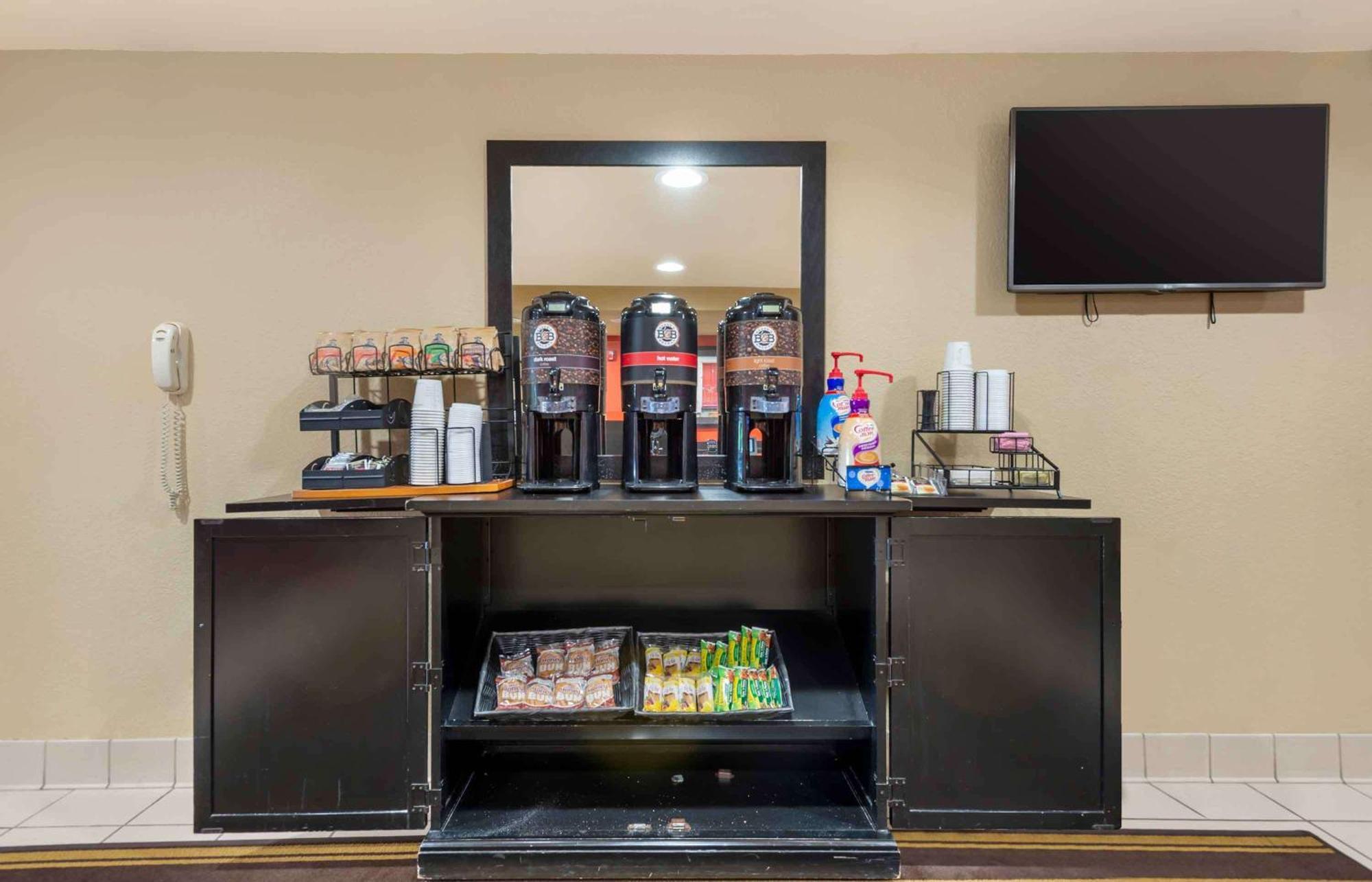 Extended Stay America Suites - Princeton - South Brunswick South Brunswick Terrace Buitenkant foto